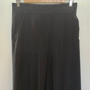 Athleta Wide leg black Travel Pant- Size 4